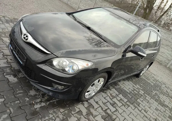 samochody osobowe Hyundai I30 cena 20900 przebieg: 167000, rok produkcji 2011 z Iłowa